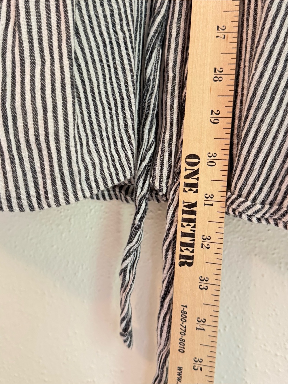 Feather Bone by Anthropologie Lindsey Striped Embroidered Floral Dress
Sz Small - Picture 8 of 13